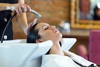 Indulge in Luxury: The Best Beauty Parlors