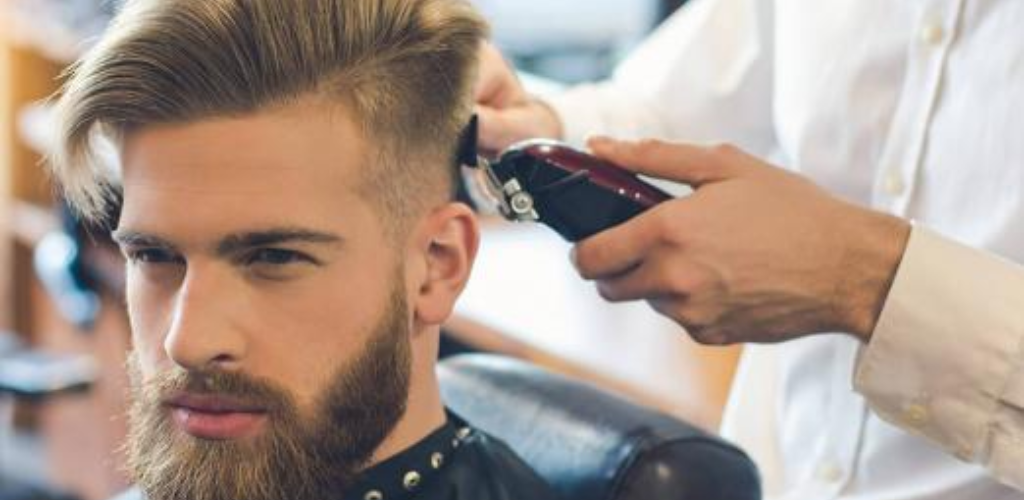 Men’s Haircut in Vista Salon: A Complete Grooming Experience
