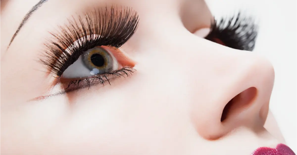 Eyelash Extensions: Luscious Lashes for a Glamorous Look