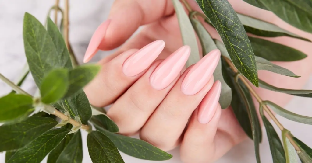 Gel Polish: The Long-Lasting Solution for Beautiful Nails
