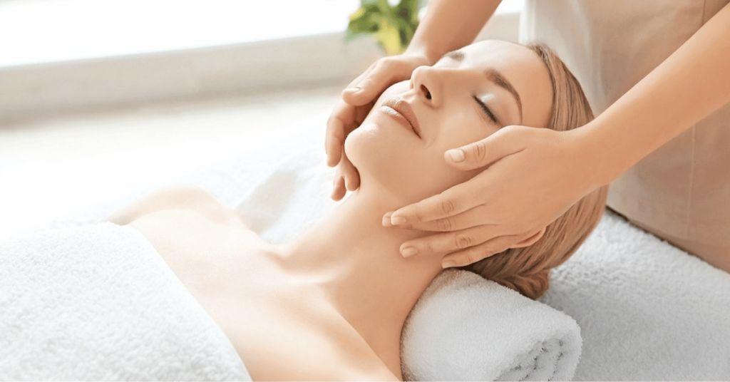 Best Head Massage Salon In HRBR Layout, Bangalore
