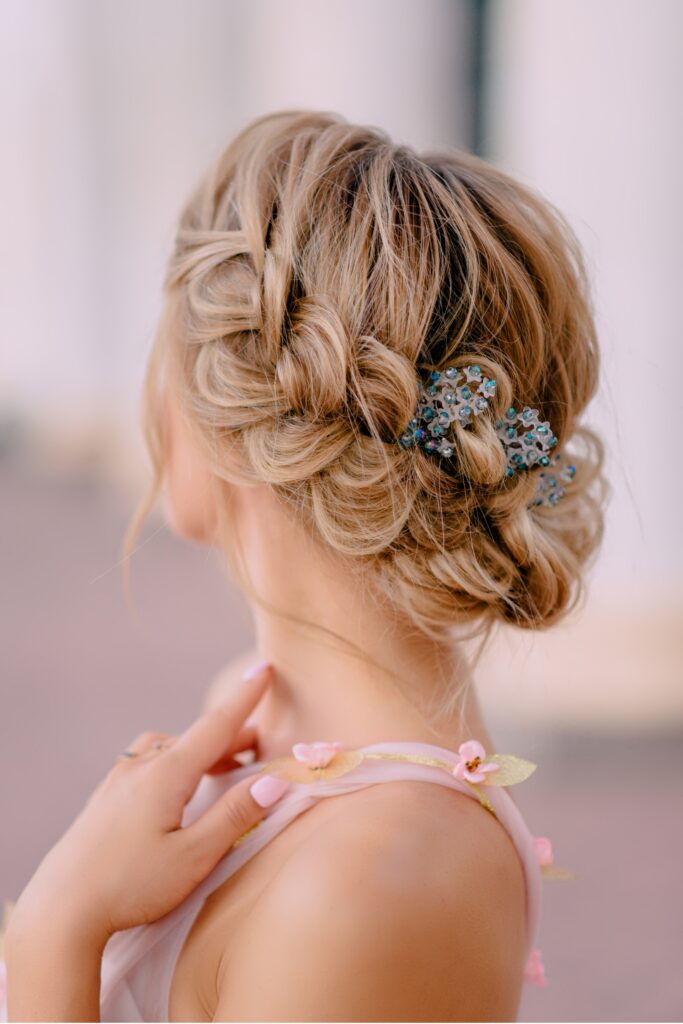 Expert Stylists Delivering Customized Haircuts for Every Client
